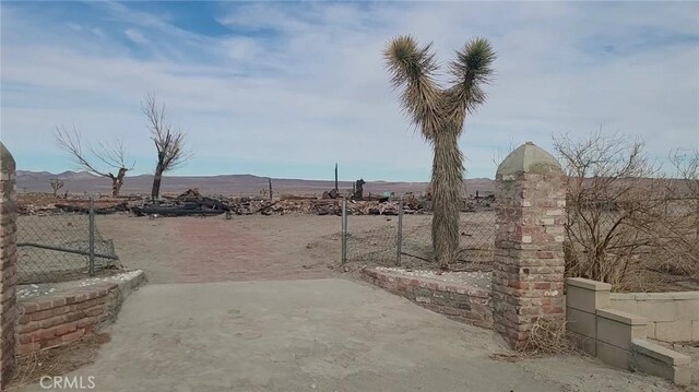 4206 Plato St, Adelanto, CA 92301 - photo 2