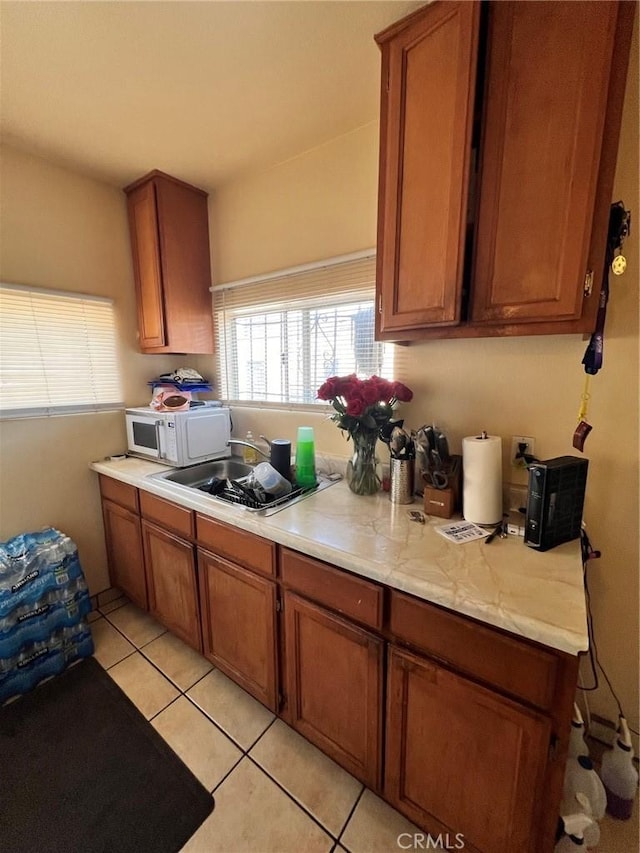 kitchen featuring sink