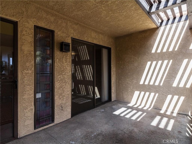 1923 Molino Ave Unit 303, Signal Hill, CA 90755 - entrance to property featuring stucco siding