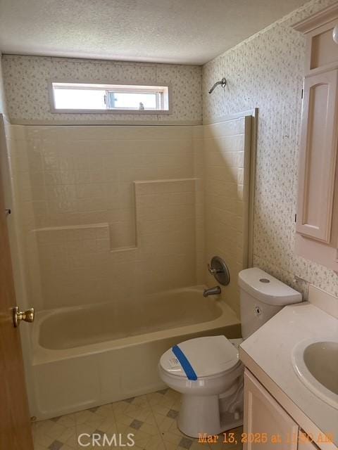 1845 Spring Valley Rd, Clearlake Oaks, CA 95423 - full bath with plenty of natural light, wallpapered walls, bathtub / shower combination, and vanity