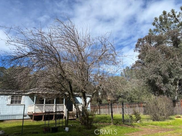 1845 Spring Valley Rd, Clearlake Oaks, CA 95423 - view of yard with a wooden deck