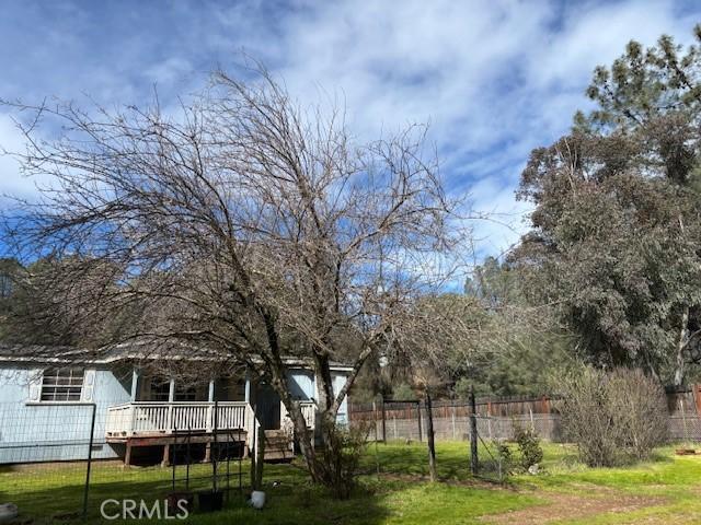 1845 Spring Valley Rd, Clearlake Oaks, CA 95423 - view of yard with a wooden deck