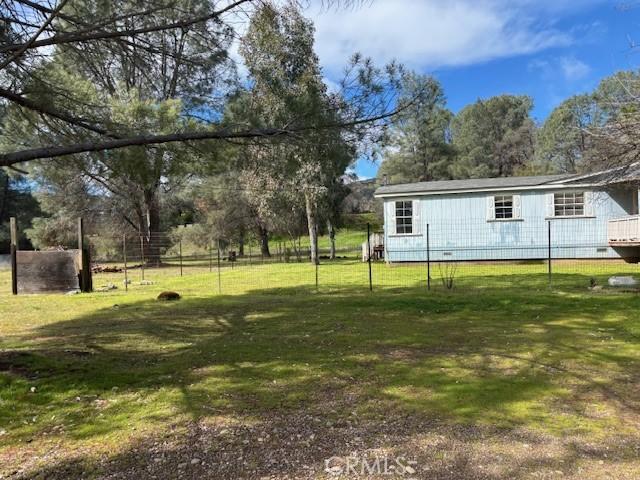 1845 Spring Valley Rd, Clearlake Oaks, CA 95423 - view of yard