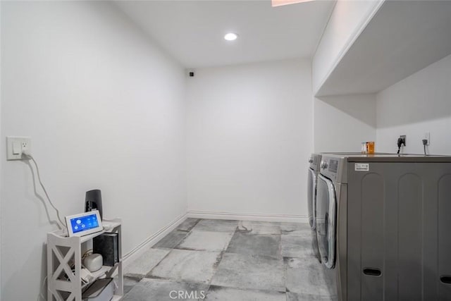 laundry area featuring washer and clothes dryer