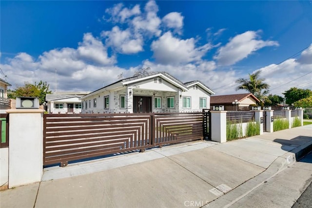 7631 Columbia St, Rosemead, CA 91770 - view of front of home featuring a fenced front yard and a gate