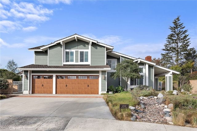 view of front facade featuring a garage