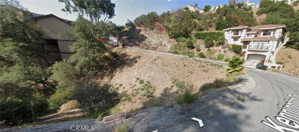 2718 Kennington Dr, Glendale, CA 91206 - photo 4