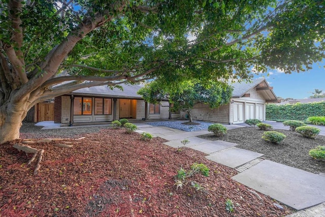 view of front of house featuring a garage