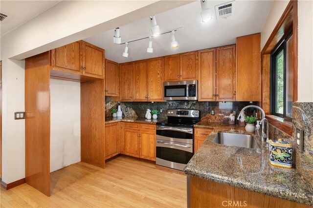 20682 Hill Top Dr, Riverside, CA 92507 - photo 15