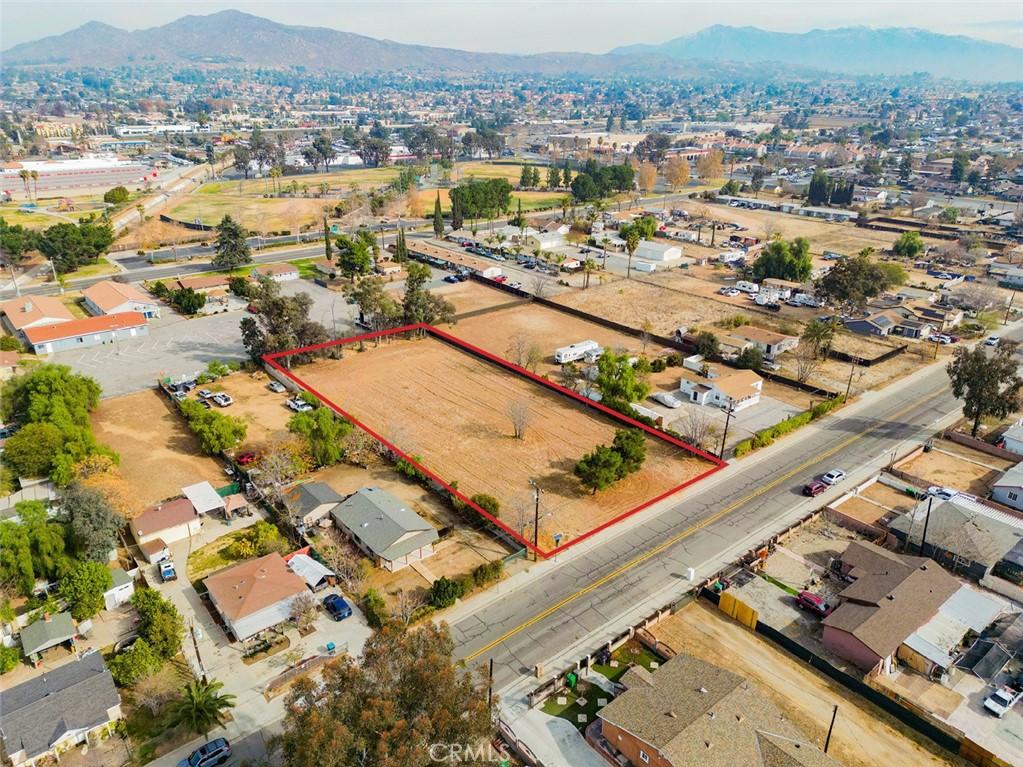 24800 Myers Ave, Moreno Valley, CA 92553 - photo 3