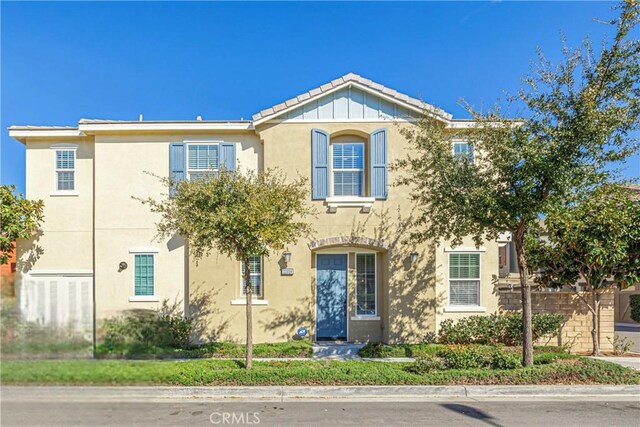 22059 Barrington Way, Saugus, CA 91350 - traditional home with stucco siding and a tile roof