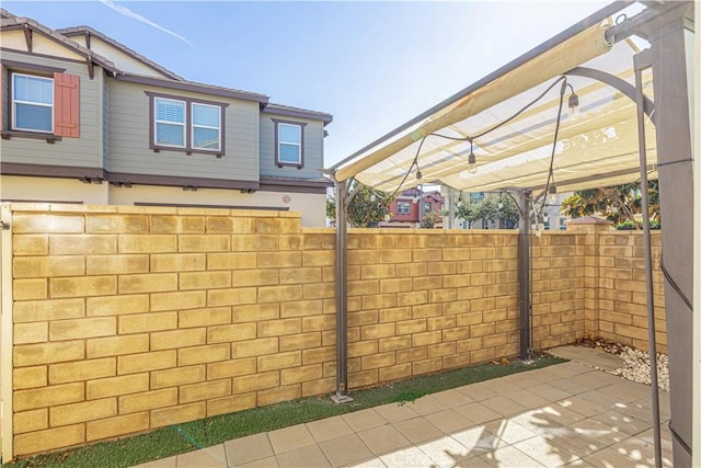 22059 Barrington Way, Saugus, CA 91350 - view of patio