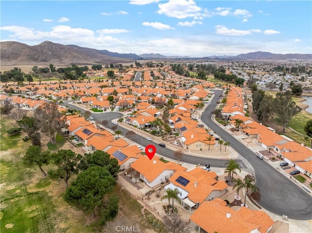 bird's eye view with a mountain view