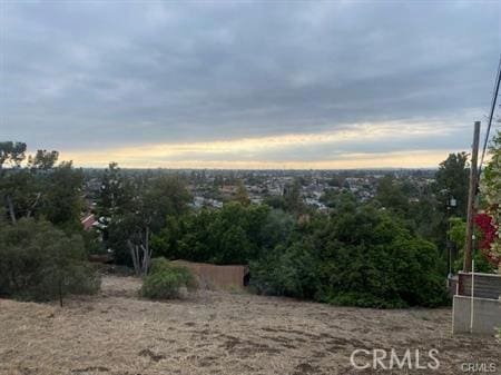 Listing photo 3 for 12308 Circula Panorama, Santa Ana CA 92705