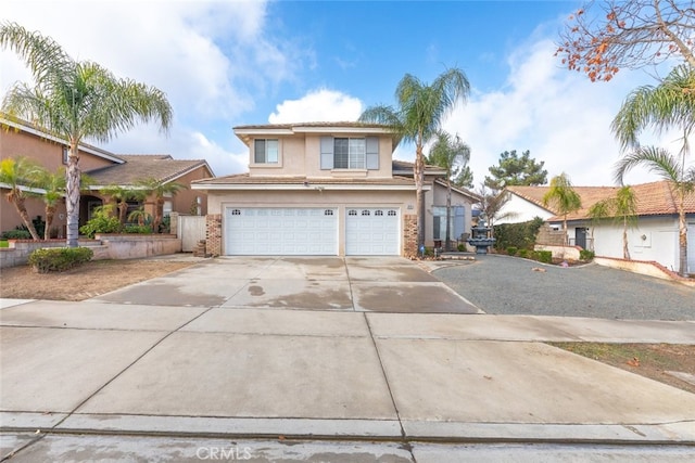 view of front property featuring a garage