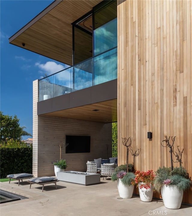 view of patio / terrace featuring outdoor lounge area