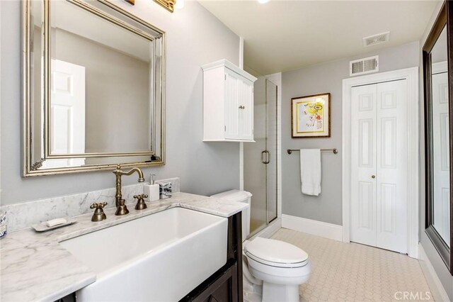 31777 5th Ave, Laguna Beach, CA 92651 - full bathroom featuring a stall shower, vanity, and a closet