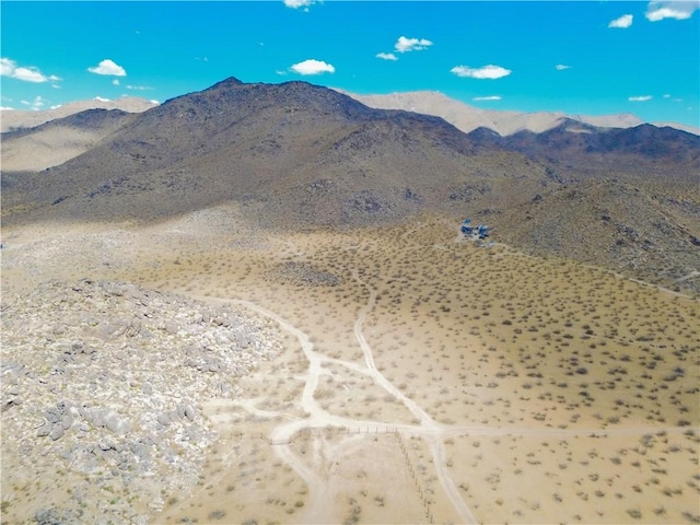 16 Laguna Seca, Apple Valley, CA 92307