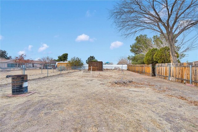 12542 11th Ave, Victorville, CA 92395 - photo 36