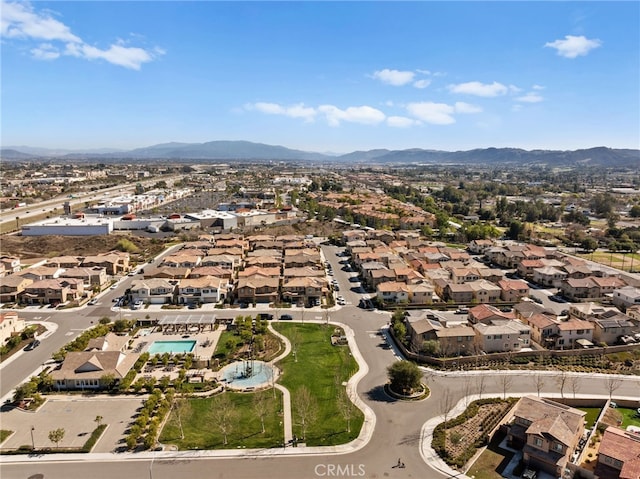 bird's eye view featuring a residential view and a mountain view