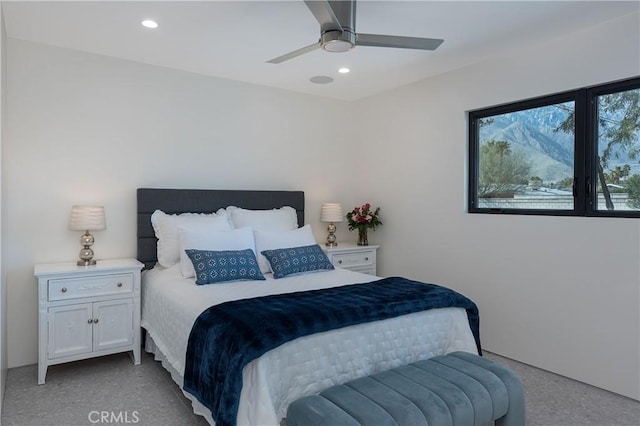 bedroom with ceiling fan