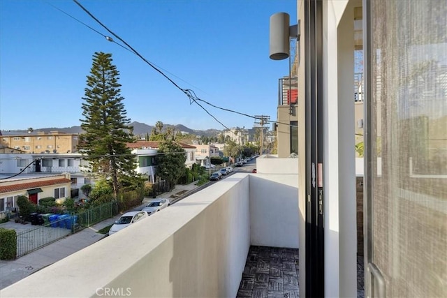 1304 N Mansfield Ave, Los Angeles, CA 90028 - balcony featuring a mountain view