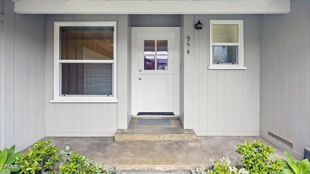 view of entrance to property