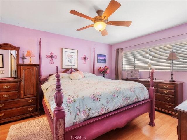 27767 Hummingbird Ln, Helendale, CA 92342 - bedroom featuring light wood finished floors and a ceiling fan