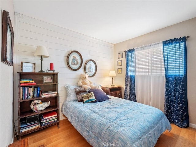 27767 Hummingbird Ln, Helendale, CA 92342 - bedroom featuring wood finished floors
