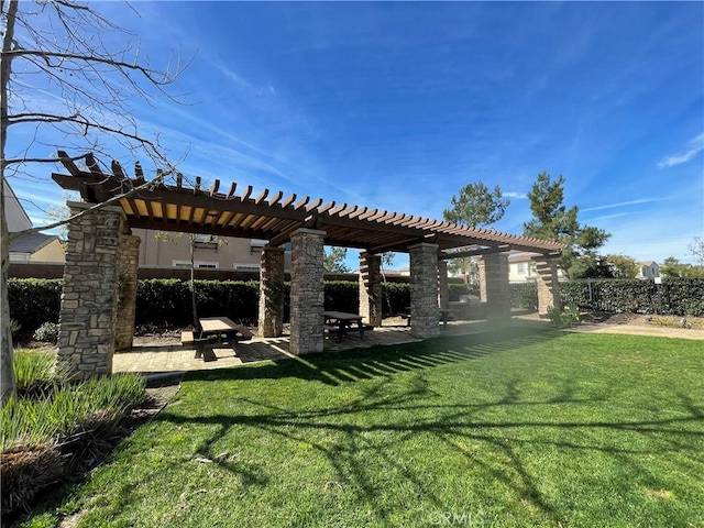 view of yard with a patio area and a pergola