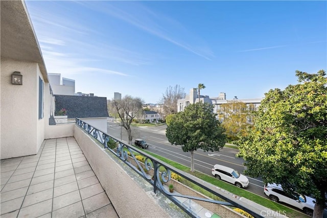 1223 Roxbury Dr Unit 305, Los Angeles, CA 90035 - view of balcony