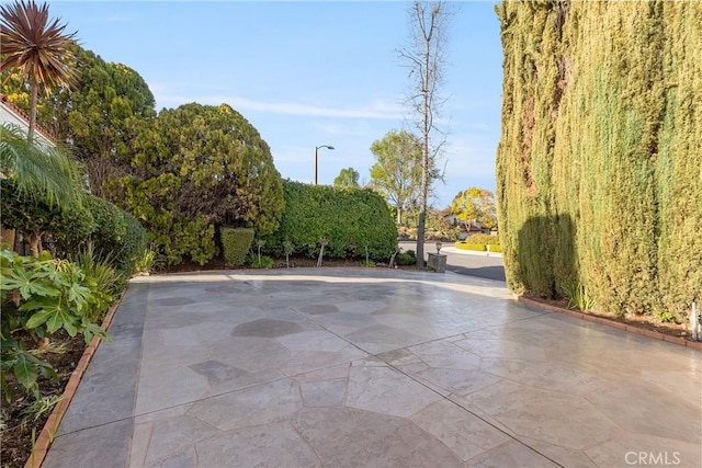 1885 Fallview Rd, Westlake Village, CA 91361 - view of patio
