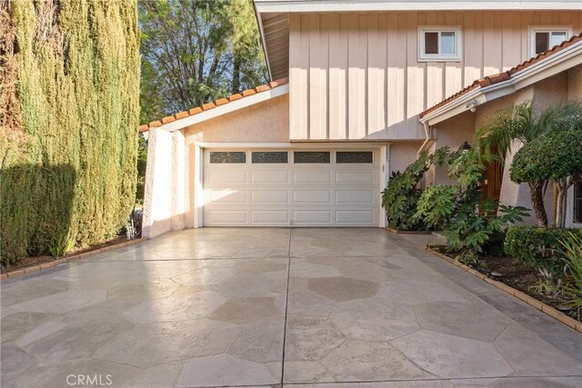 1885 Fallview Rd, Westlake Village, CA 91361 - garage featuring driveway