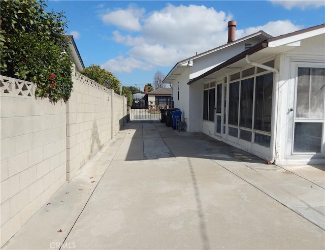 10210 Lundene Dr, Whittier, CA 90601 - photo 17