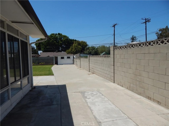 10210 Lundene Dr, Whittier, CA 90601 - photo 29