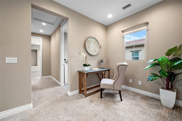 home office featuring carpet, visible vents, baseboards, and recessed lighting