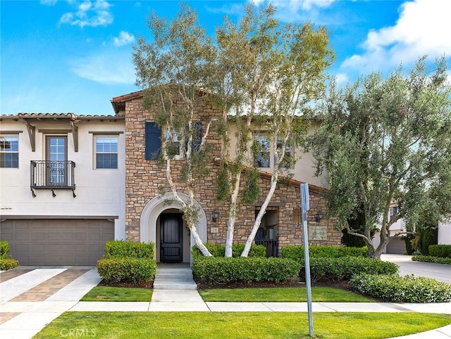 view of front of property with a garage