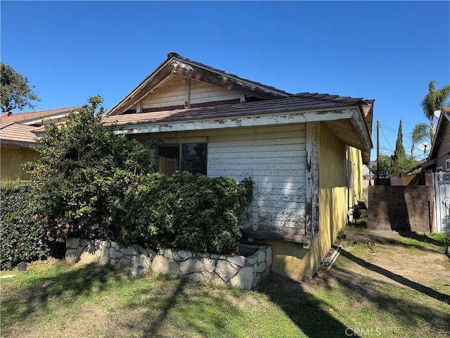 view of side of property