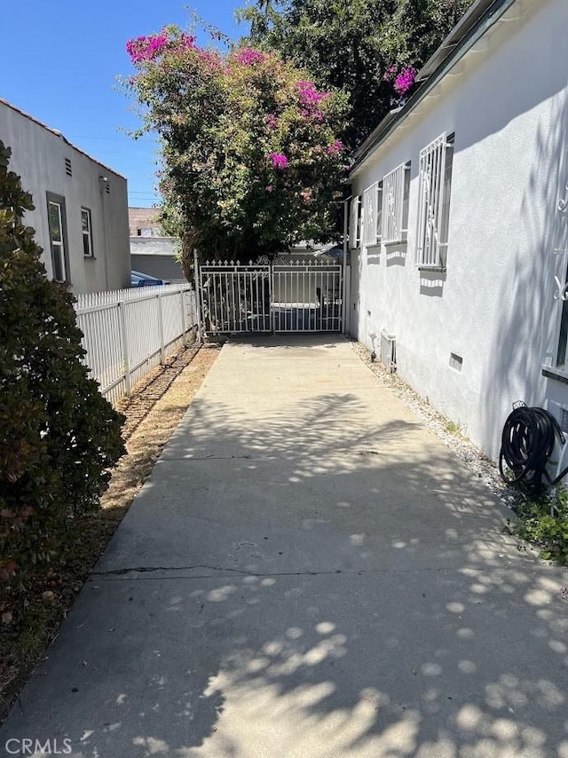 exterior space featuring a patio area