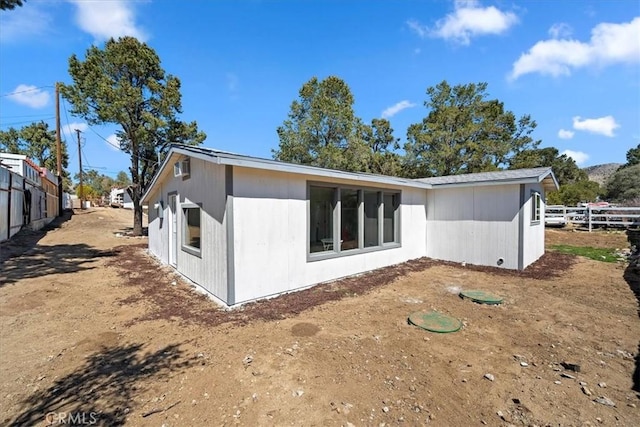 69719 Palm Springs Ave, Mountain Center, CA 92561 - rear view of property featuring fence