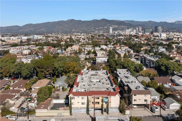 bird's eye view featuring a mountain view