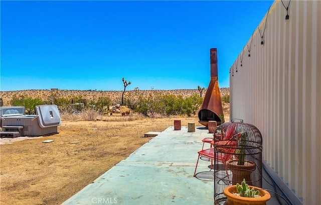 view of yard featuring a patio