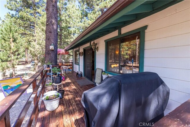 1971 Fern Ln, Big Bear City, CA 92314 - deck featuring area for grilling