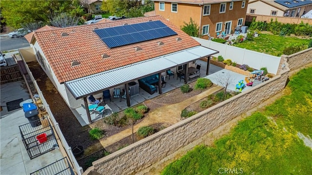 bird's eye view with a residential view