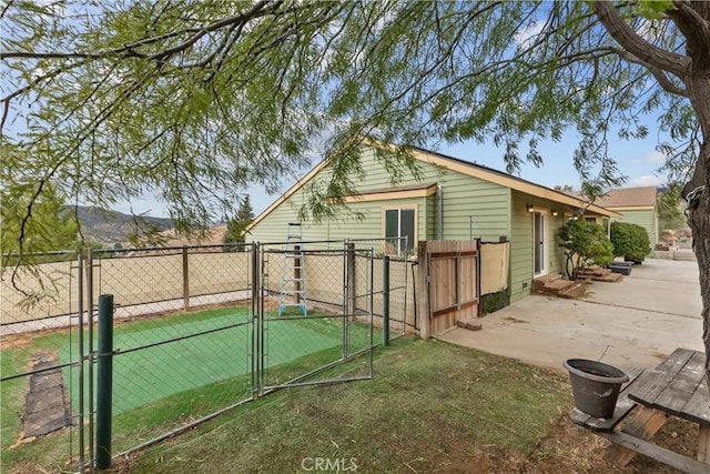 exterior space with a mountain view