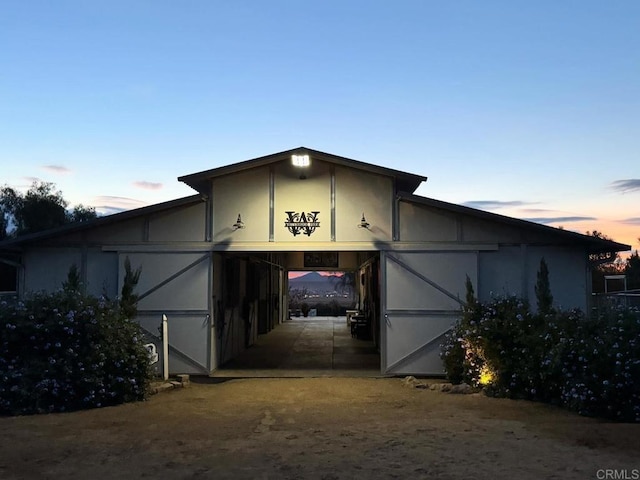 exterior space with driveway