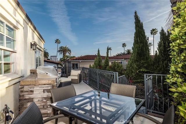 111 Via Lido Nord Unit B, Newport Beach, CA 92663 - view of patio with area for grilling and outdoor dining area