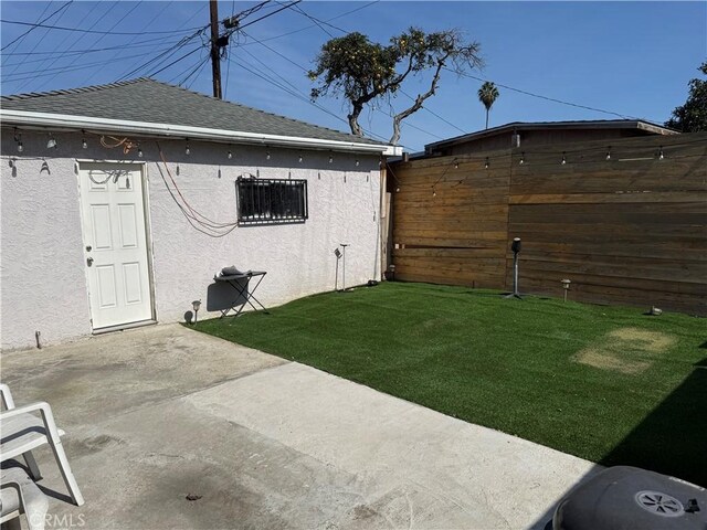 1408 S Burris Ave, Compton, CA 90221 - view of yard featuring a patio