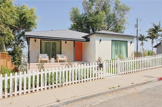 view of front of home with covered porch