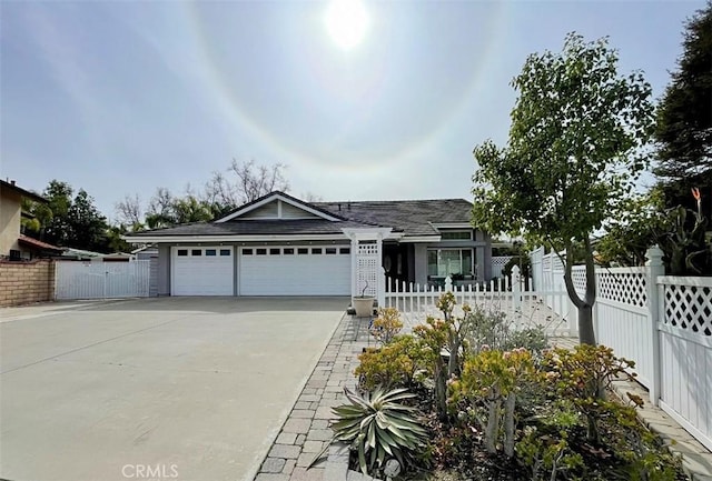 view of front facade featuring a garage